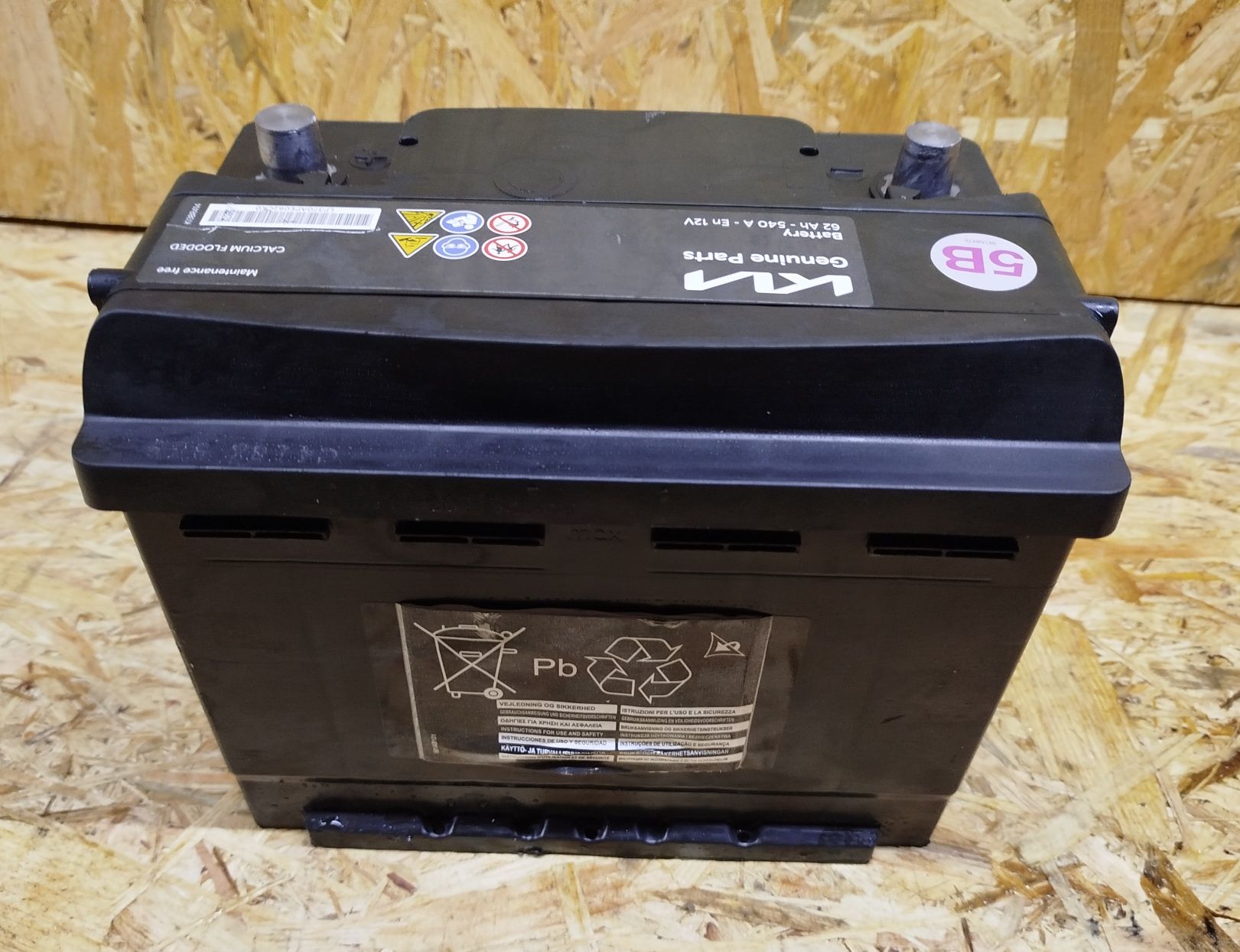 Akumulator kia 62 Ah 540 A En 12 V stan bd