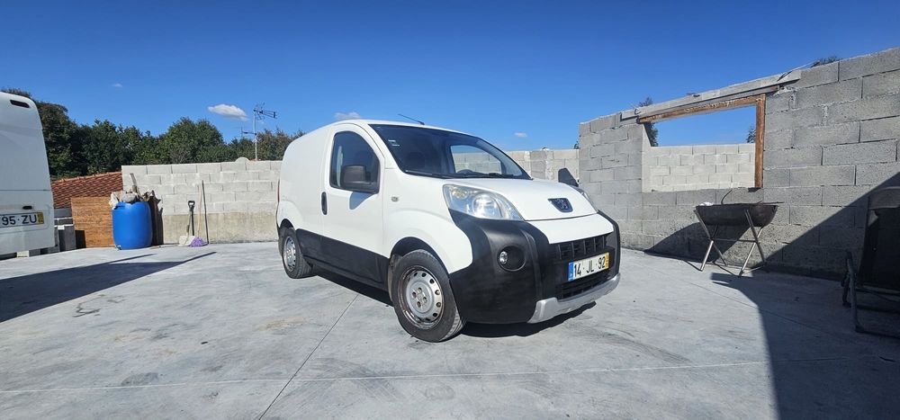 Peugeot Bipper 1.4 hdi com isolamento térmico