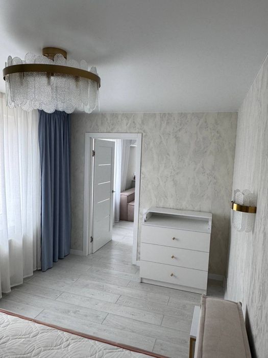 Трохкімнатна квартира в центрі міста з автономним опаленням