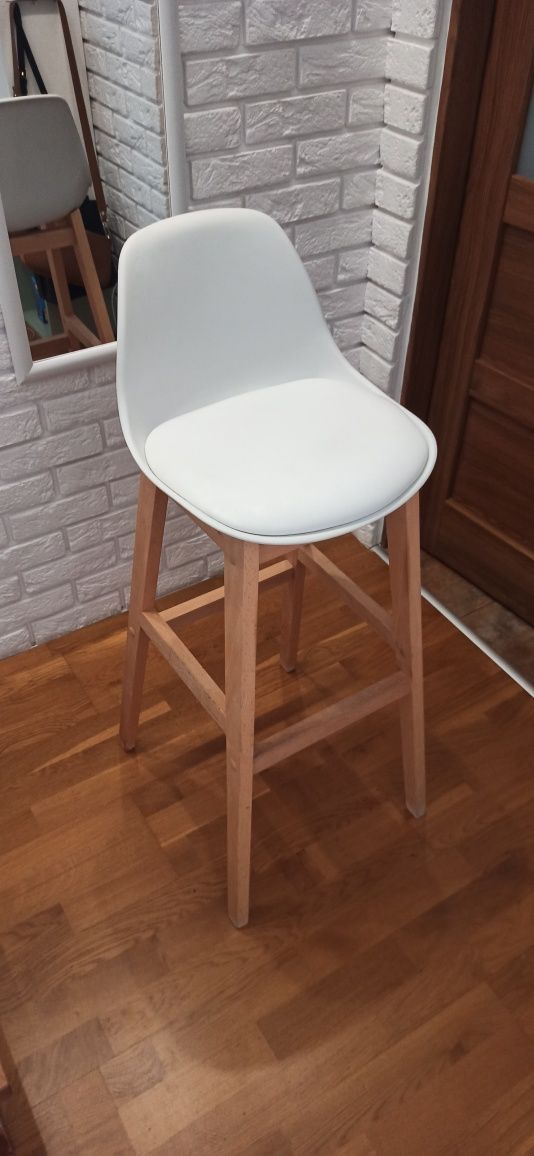 Hoker krzesło drewniane