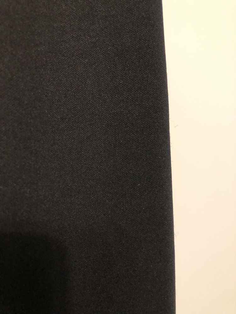 Nowa czarna sukienka z falbanką Zara S