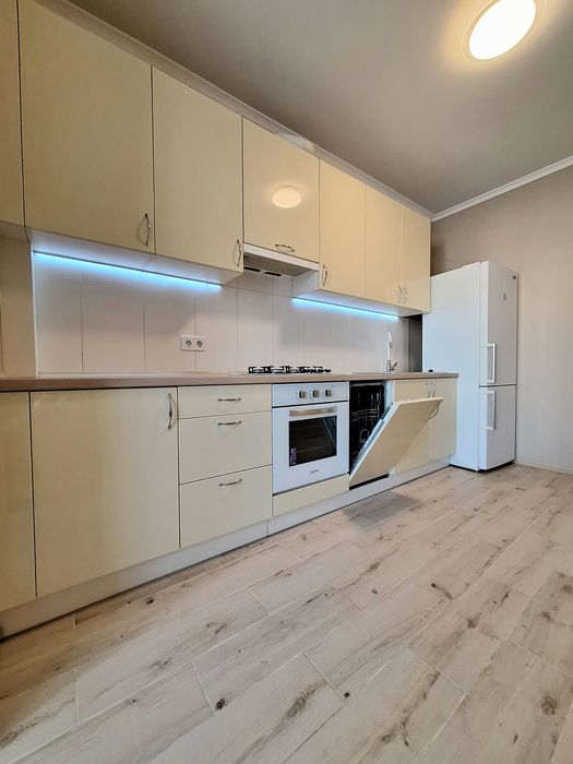 Простора 2 кім квартира в ЖК Софія Сіті,  67 м2, Є 3 РОКИ