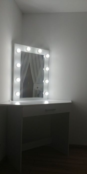 Lustro 60x40 make up wizazowe do makijażu wizażu led toaletka Glamour