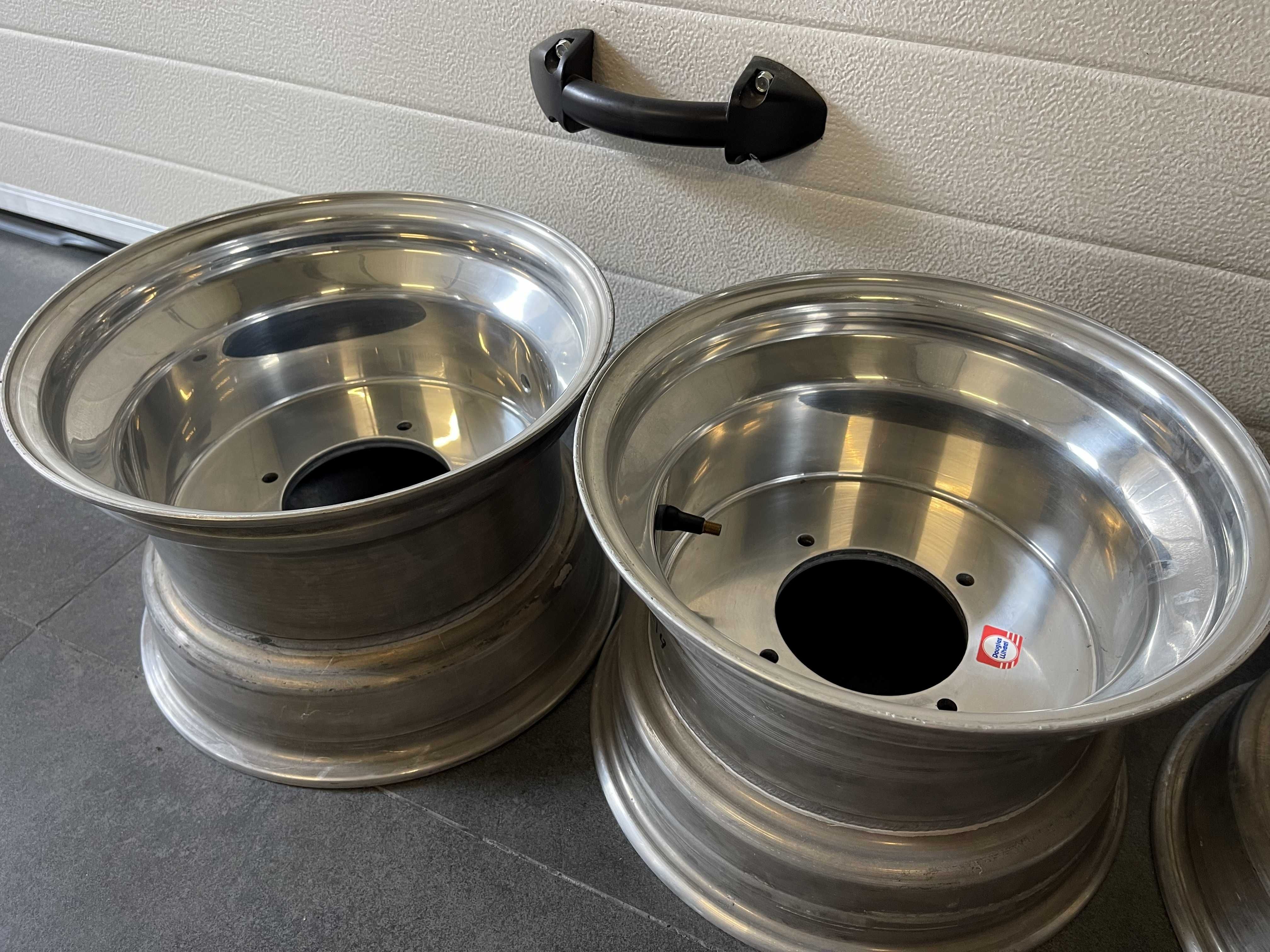 Komplet Felg Quad 12 x 8/ 4 x 137 Can-Am Polaris Kawasaki