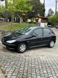 Peugeot 206  Ano 2001