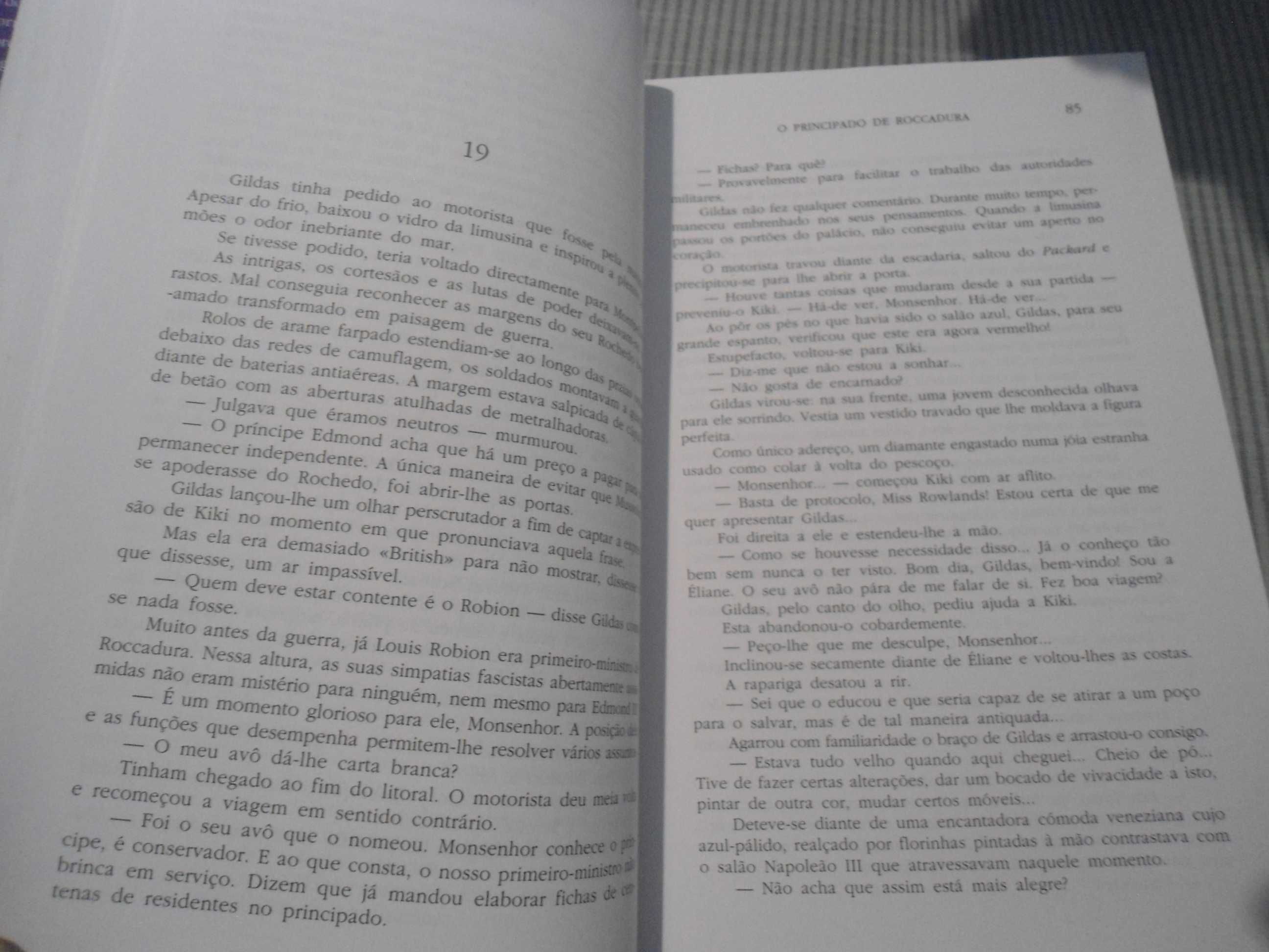 O Principado de Roccadura por Pierre Rey