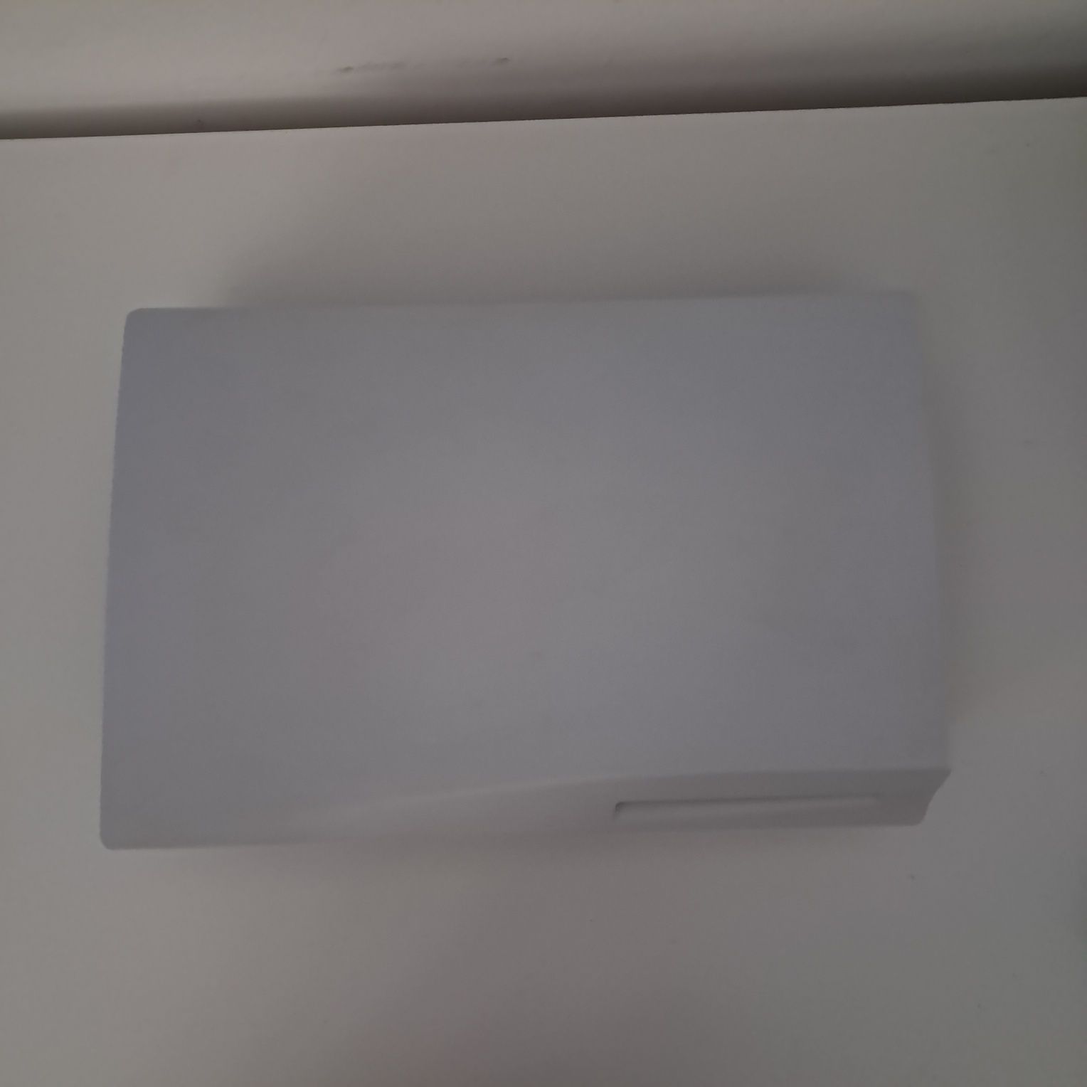 PlayStation 5 Standard Edition 825GB com Comando