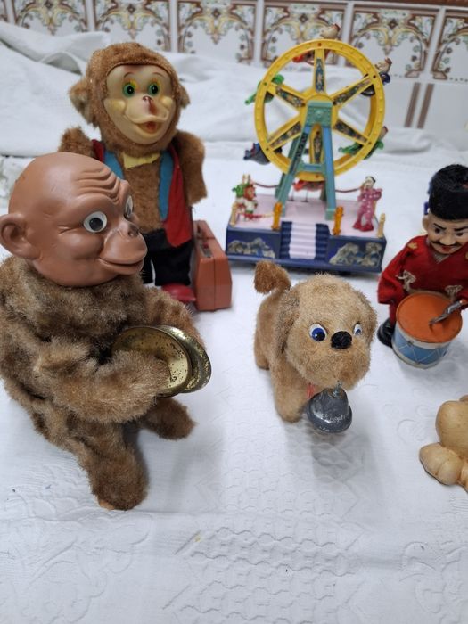 Conjunto de peças antigas