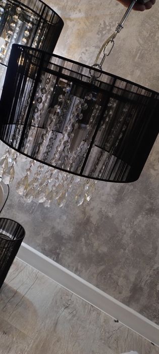 Żyrandole i lampa Essence czarne