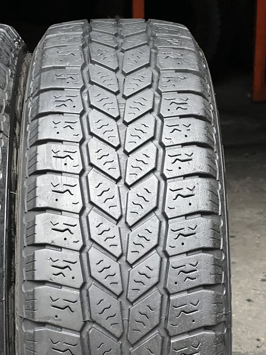 Шины всесезон 215/65/R16c Goodyear