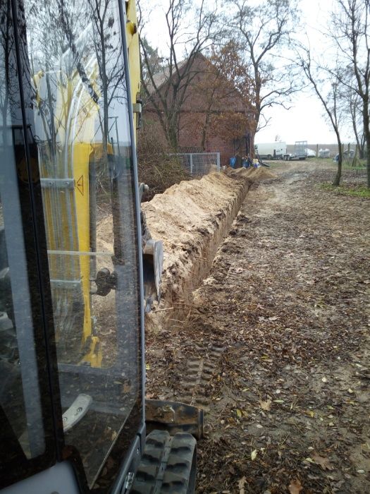 usługi minikoparką i koparko-ladowarka,drenaże, Instalacje elektryczne