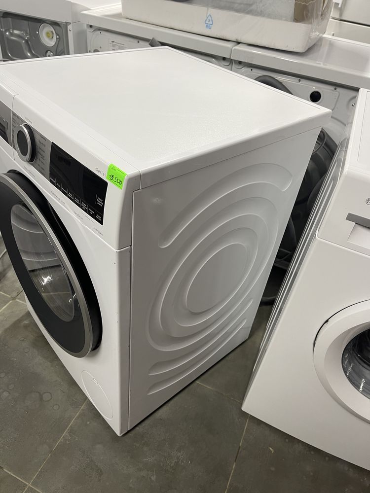 Пральна машина  Bosch WGG244ZSPL. 9 кг