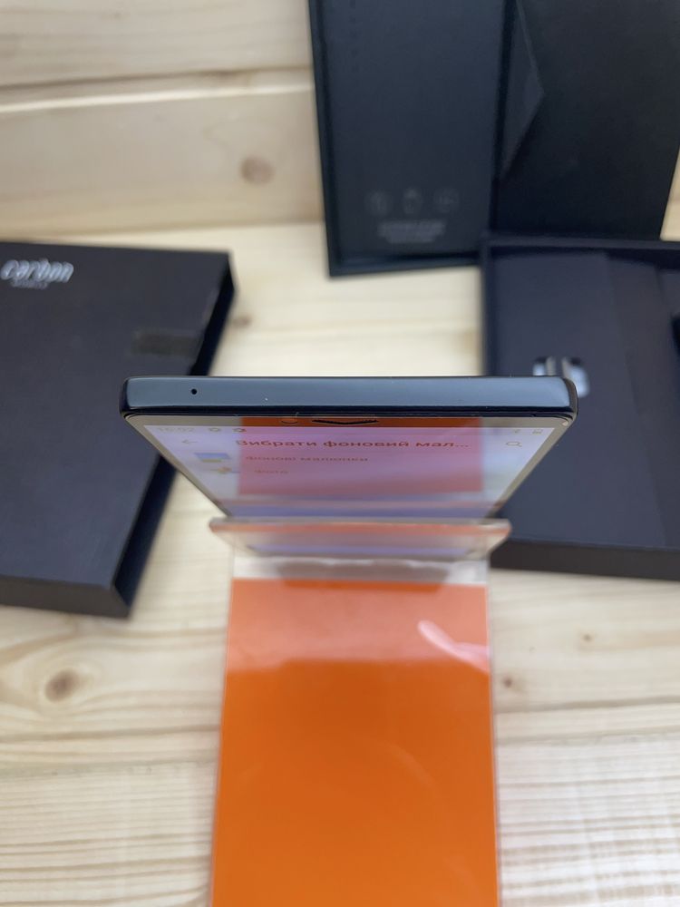 Asus Carbon Mobile MK2 8/256 gb