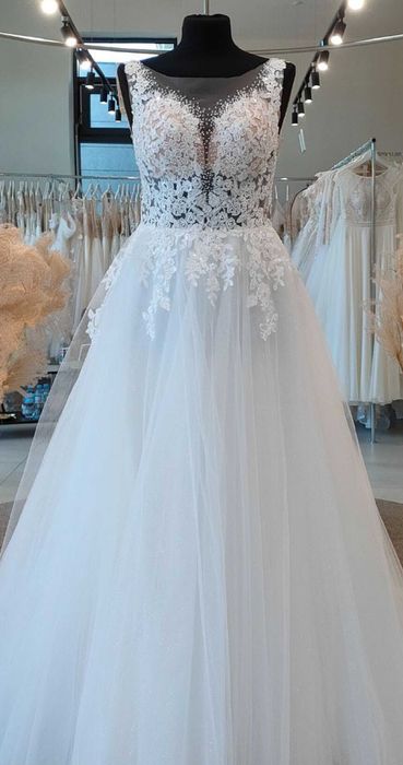 Suknia ślubna bez rękawów gratis welony ivory rozmiar 38 40 42