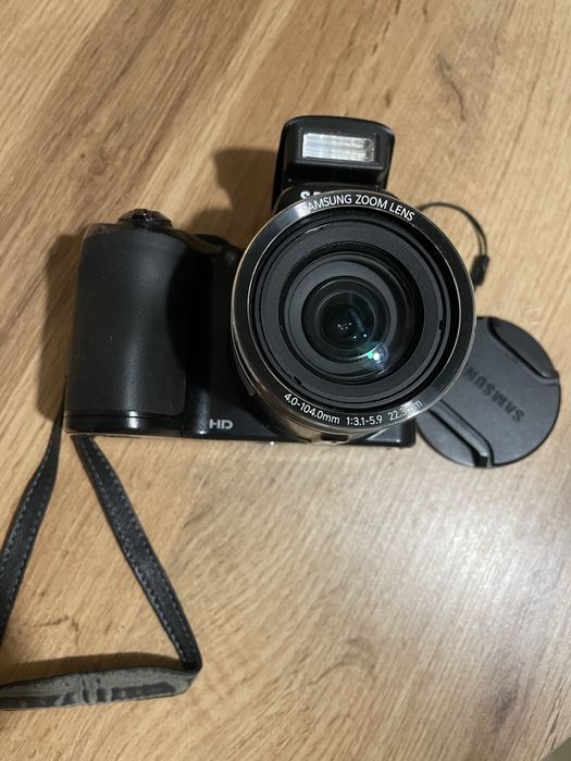 Фотоапарат Samsyng WB100