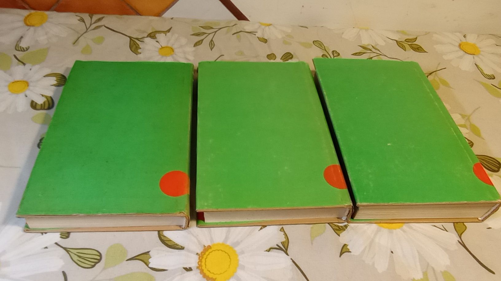 Mała encyklopedia medycyny. PWN 1+2+3 tomy.
