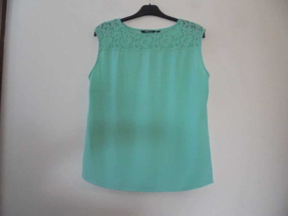 T-shirt de senhora em renda