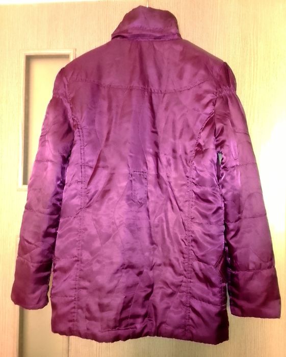 Фирменные демисезонные куртки. Made in Turkey, Poland. Размер 44(S).