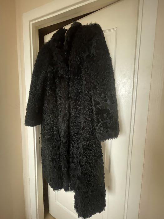 Шуба каракуль чорна розмір 52-54 XXL