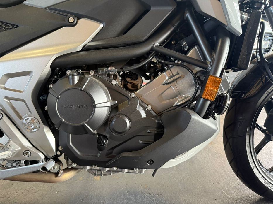Honda NC750x 2024