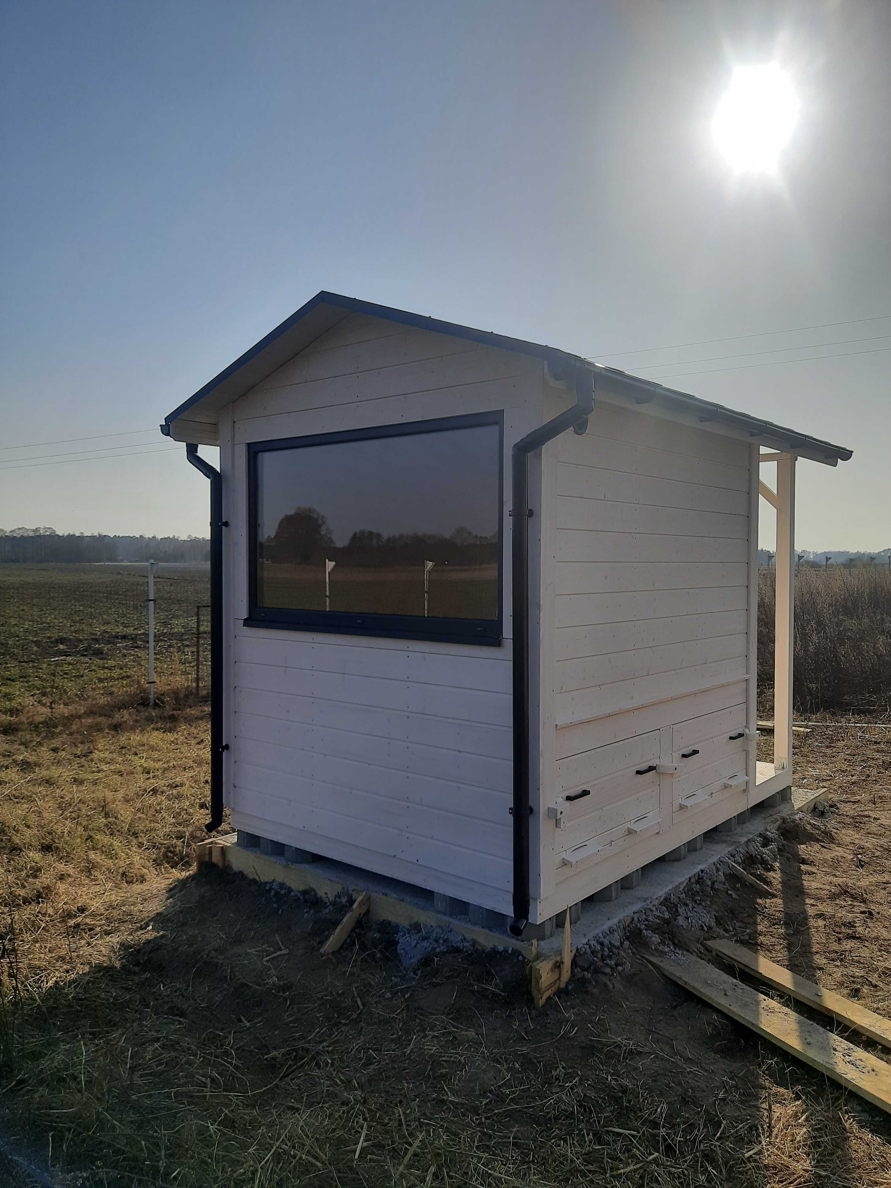 Domek do apiterapii z oknem panoramicznym uloterapia api domek