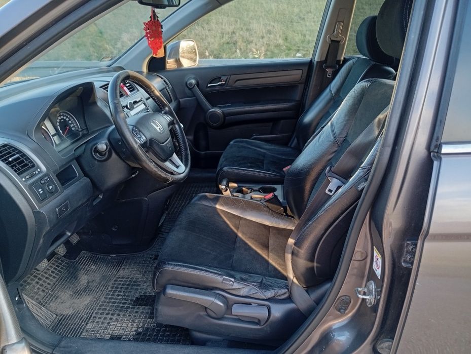 Honda CR-V 3 lift diesel.