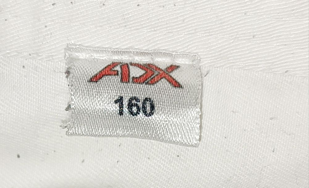 Форма для тхеквондо 160 см, оригінал, відмінний стан