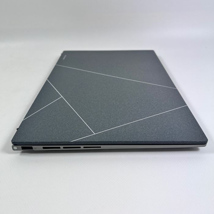 ASUS Zenbook 15 OLED UM3504DA R7 7735U 32GB RAM 1TB Магазин Гарантія
