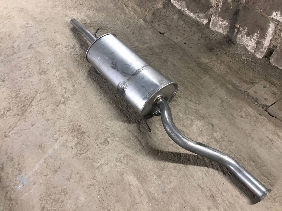 Продам глушник на ВАЗ 2110