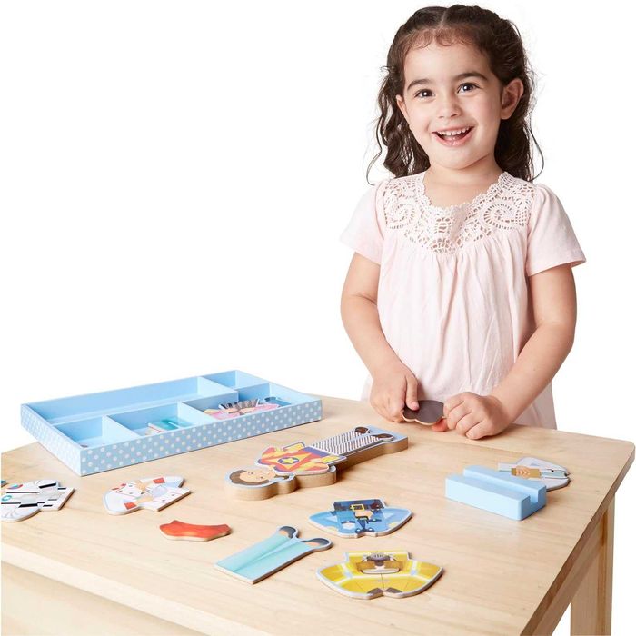 Магнітний набір для одягання Melissa & Doug Julia Dress - професії
