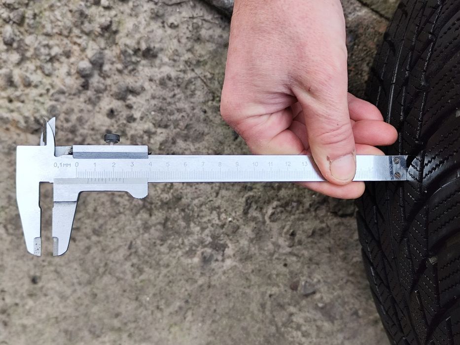 Продам резину зима.