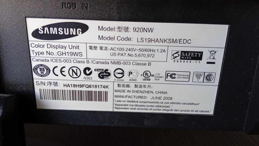 Монитор Samsung 19" SyncMaster 920nw