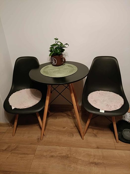 Stół Skandynawski + Krzesła