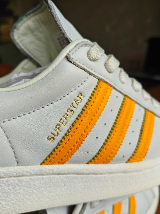 Adidas Originals Superstar "Off White Collegiate Gold" 40.5 рр 25.5 см