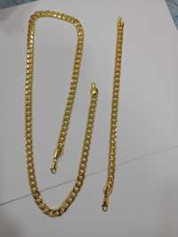 60€ negociável conjunto cordão e pulseira de aço banhado a ouro 24k k