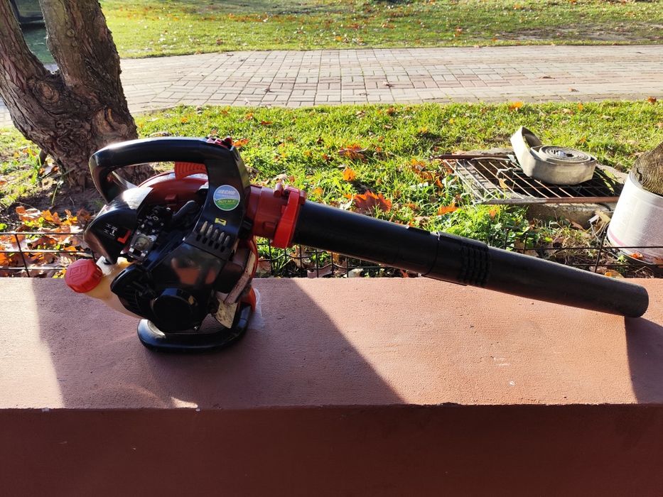 Dmuchawa spalinowa Echo PB-251
