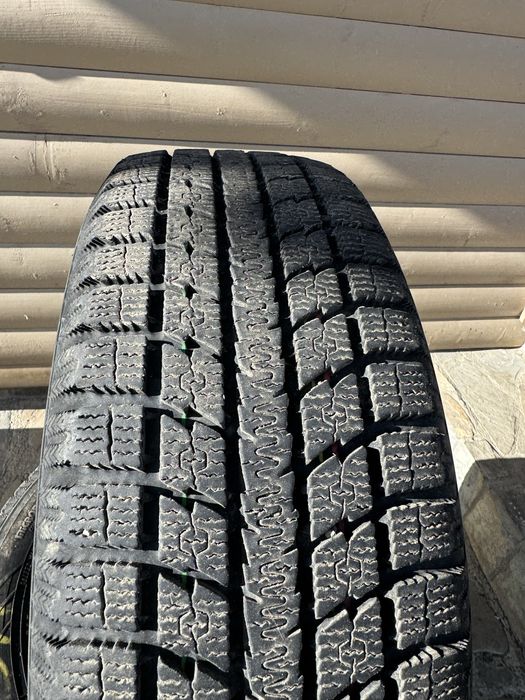 Шини зимові TOYO GSI-5 195/65/R15 2018 року 4 штуки 80% протектора