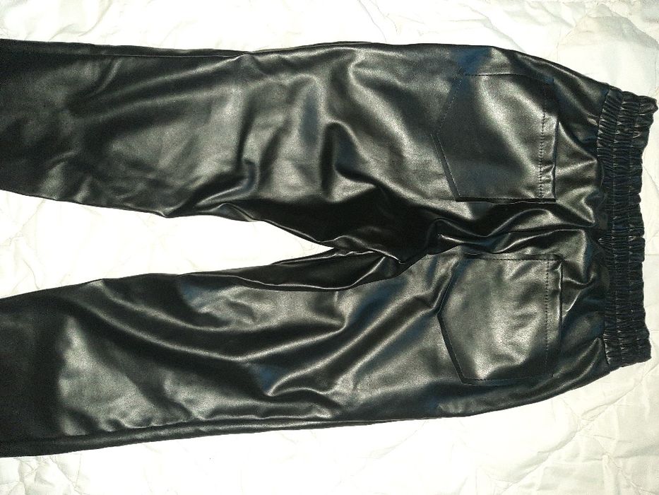 Костюм Эко кожа 42-44