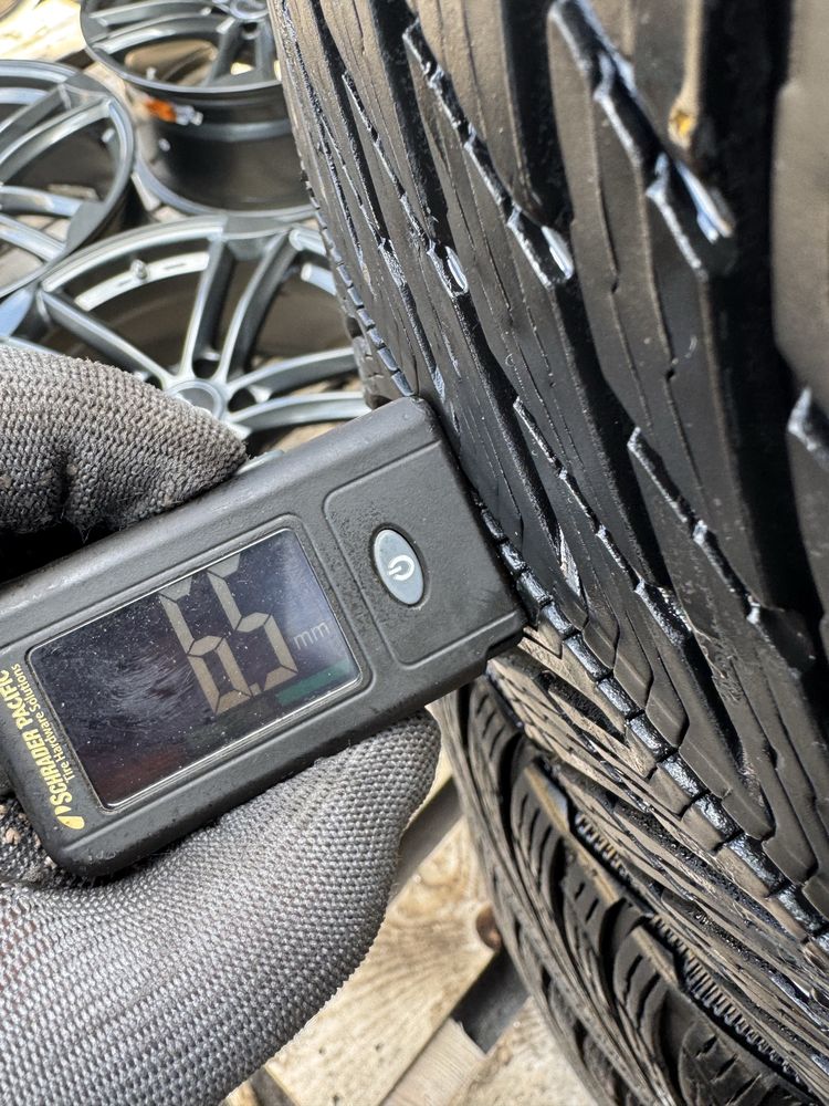 Шини колеса резина 245/40r19 Michelin pilot alpin 5