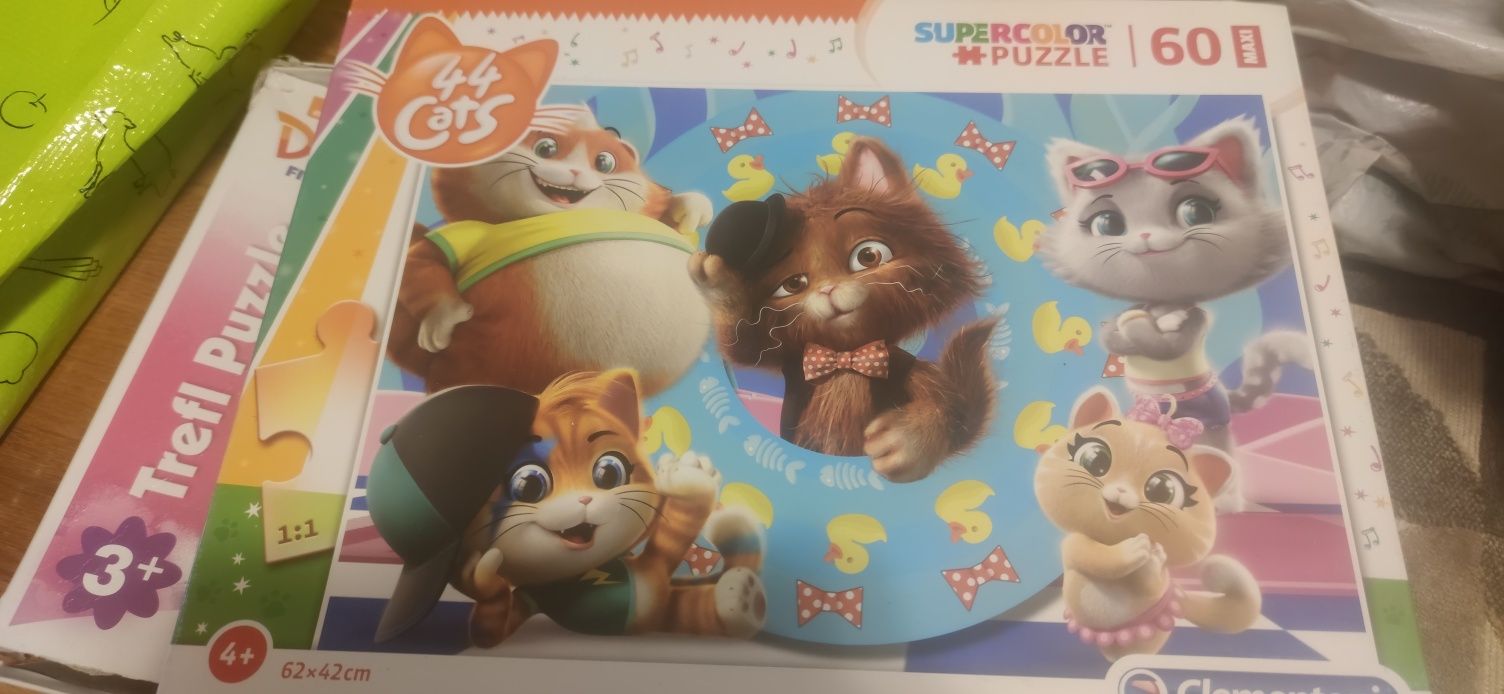 Puzzle motyw z bajki 44 koty