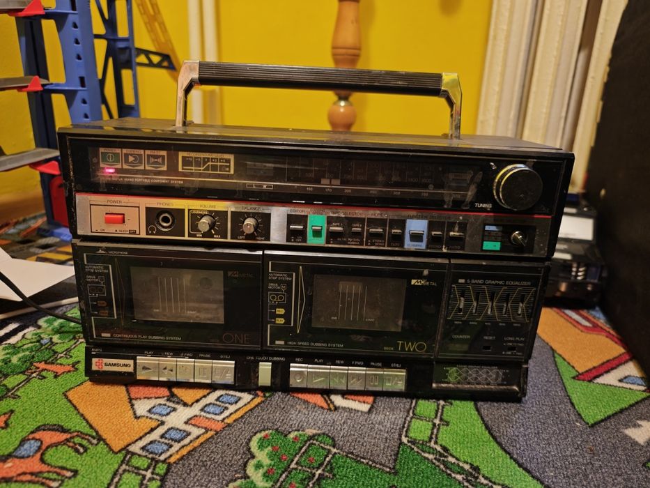 Retro radio samsung PD-70L uszkodzone niekompletne