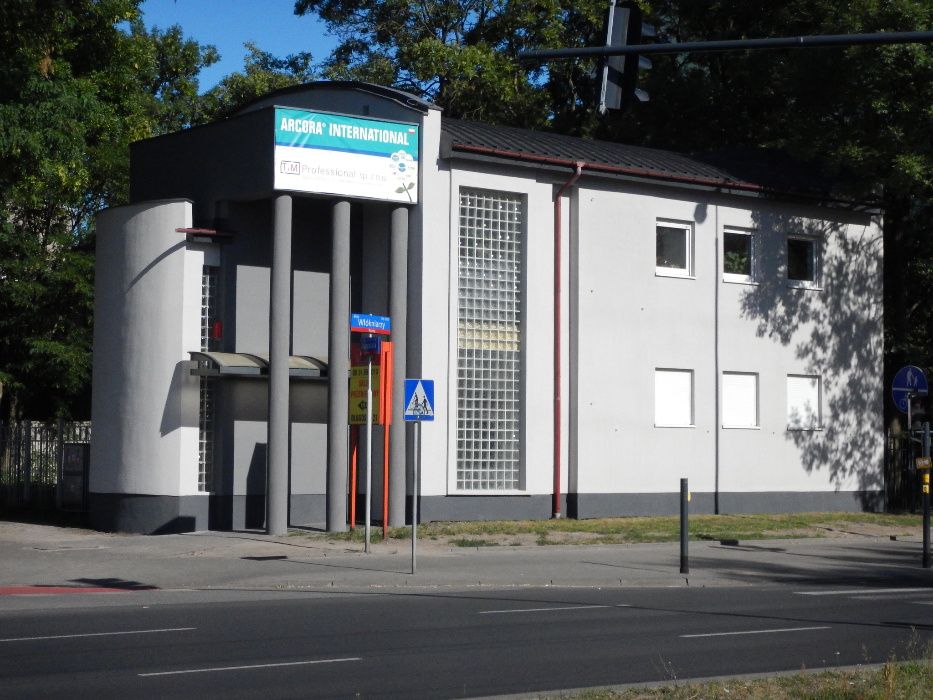 Samodzielny budynek ,Łódź Al. Włókniarzy/Długosza