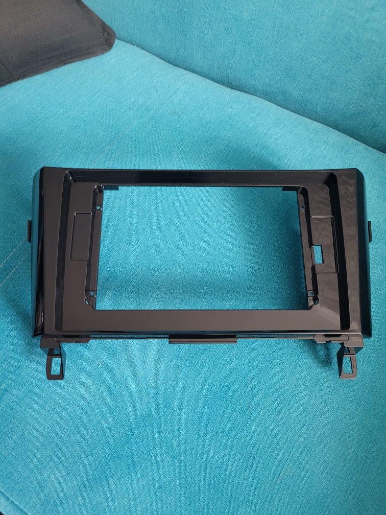 Ramka do radia android Qashqai j11  10 cali
