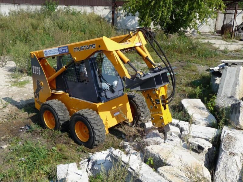 Аренда телескопических и мини-погрузчиков Manitou, Bobcat, JCB, CAT