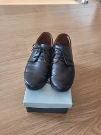 Chłopięce czarne buty skórzane eleganckie polskie r 34