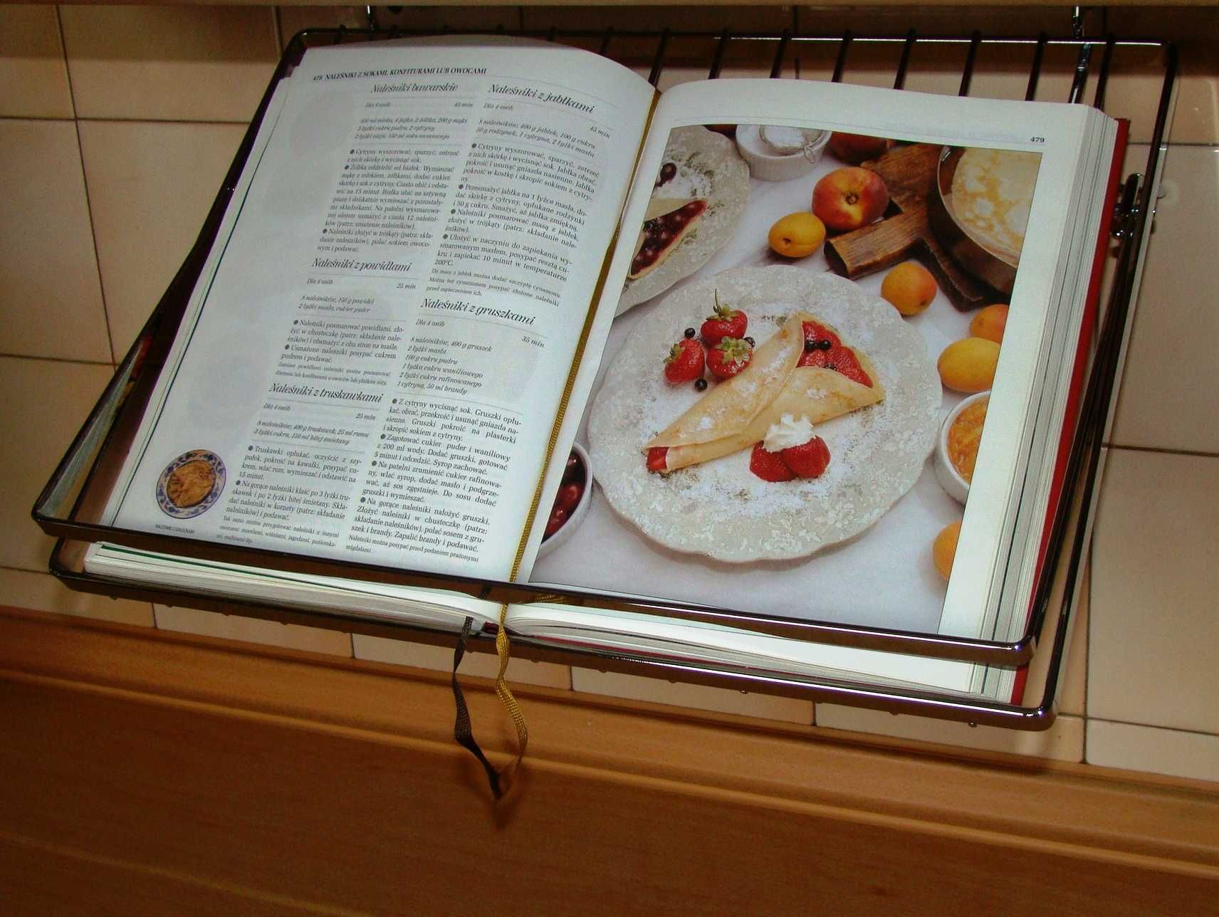Półka na książki kucharskie