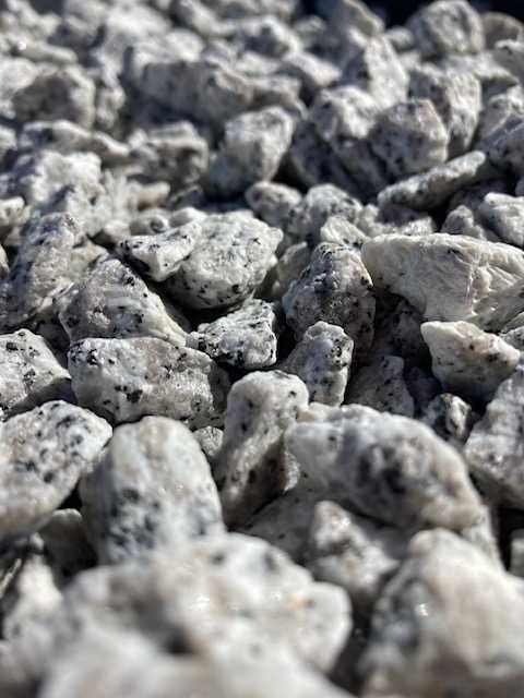 Kamień dekoracyjny Grys granitowy Dalmatyńczyk