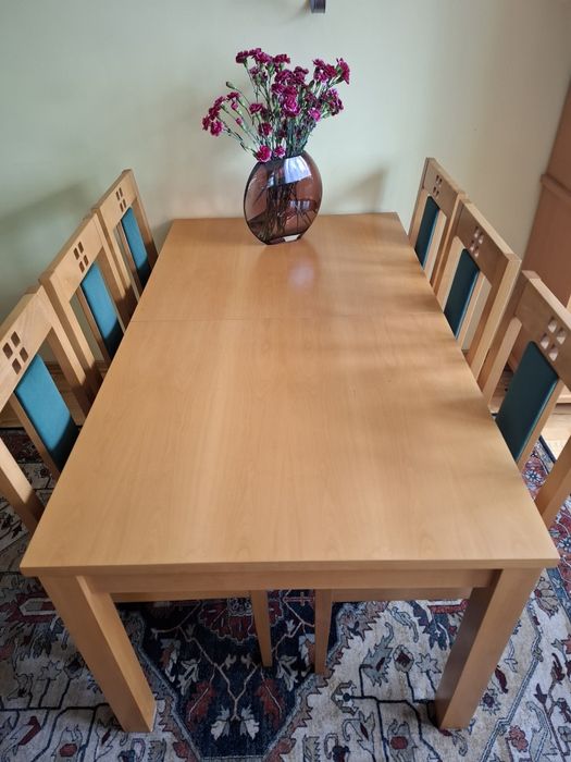 Stół oraz krzesła 6 szt