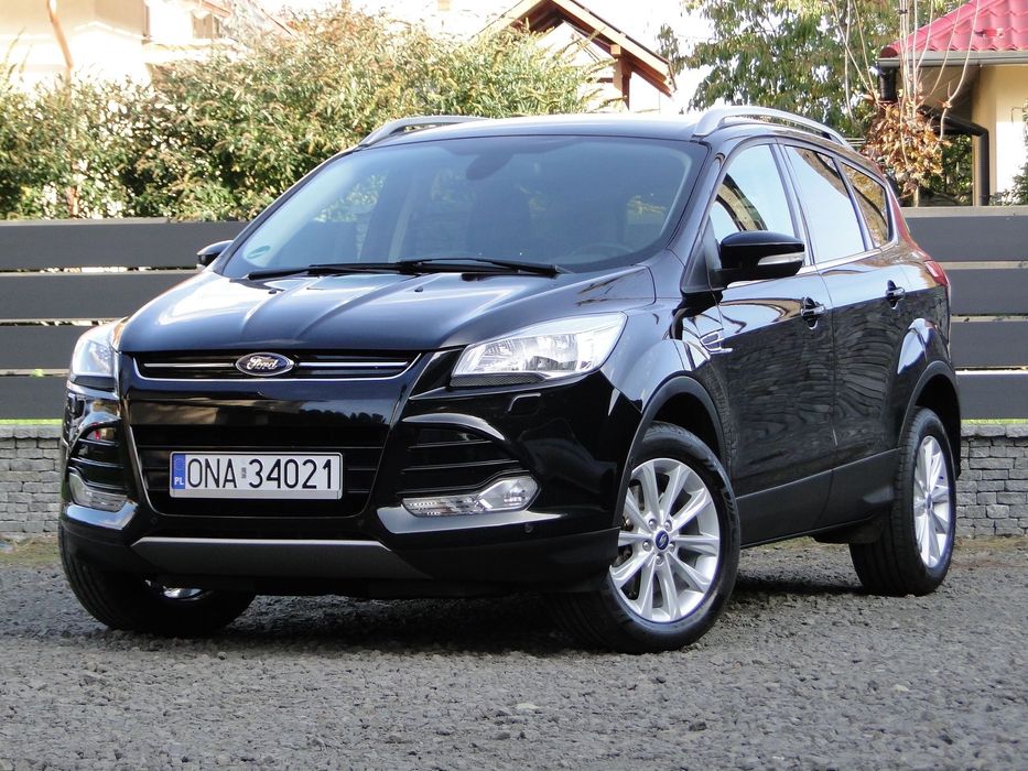 Ford Kuga TITANIUM / 2.0 TDCI 150 KM / 4x4 / Bezwypadkowa / Serwisowana