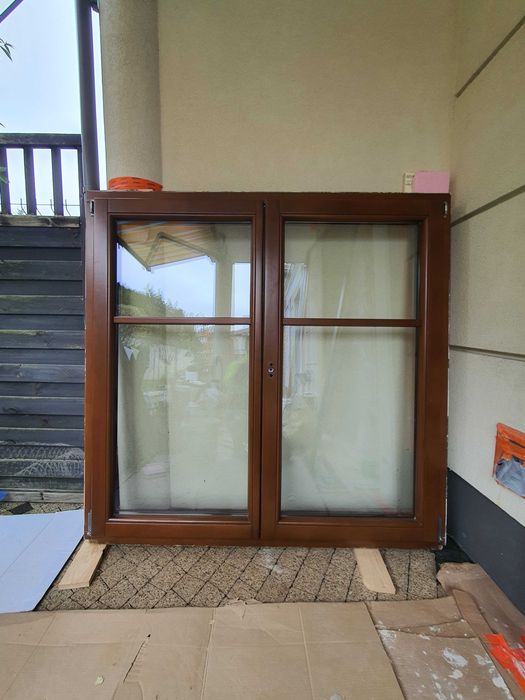 Okno drewniane 147cm/142